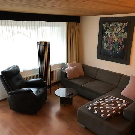 Holiday Matterhorn Viktoria Apartamento *