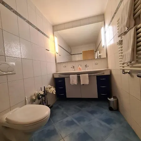 홀리데이 홈 마테호른 빅토리아 * 체르마트