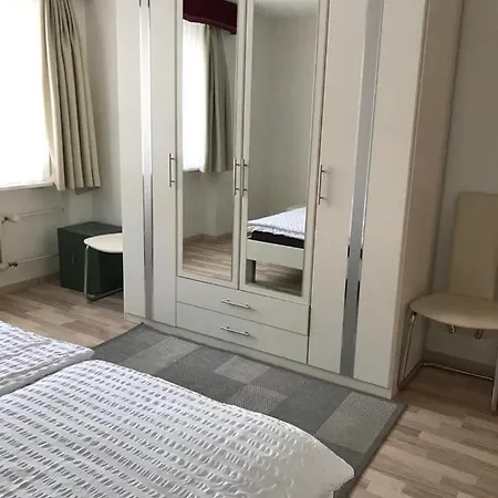 홀리데이 홈 마테호른 빅토리아 * 체르마트